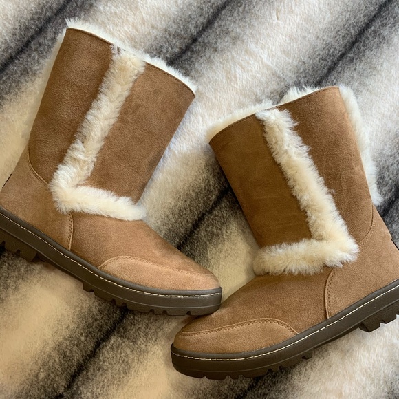 uggs sundance short